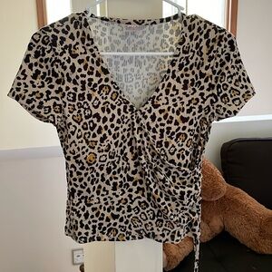 Leopard print top